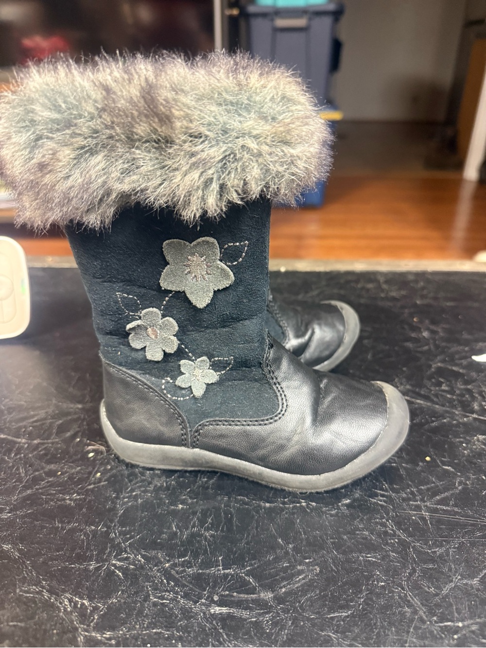 Hanna Andersson Black Girls Faux-Fur Cuff Boots with Flower Appliqués
